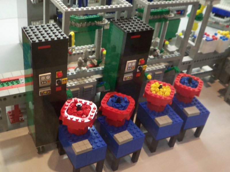 レゴ工場の模型３